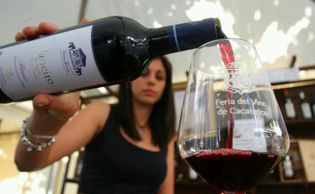 La Feria del Vino de Cacabelos se inaugura este viernes.
