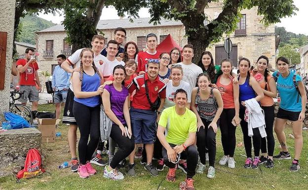 Alumnos de Fisioterapia durante una de las pruebas deportivas.