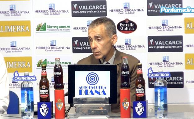 El entrenador de la Ponferradina, Carlos Terrazas./SDP
