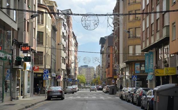 Imagen de la calle Gómez Nuñez de Ponferrada./