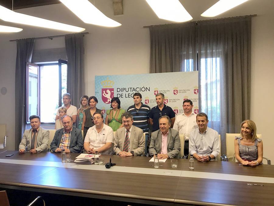 Presentación de convenios.