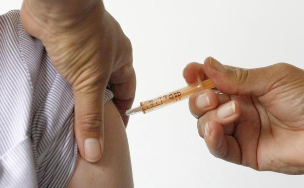 Imagen de una vacuna para la gripe./