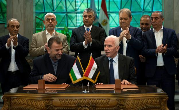 Al Fatah y Hamás firman un acuerdo de reconciliación./EFE