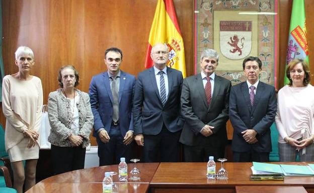 Acuerdo entre universidades./