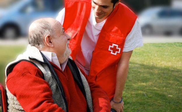 Voluntario de la Cruz Roja./