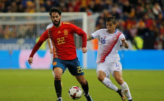 Isco ante Costa Rica./Reuters