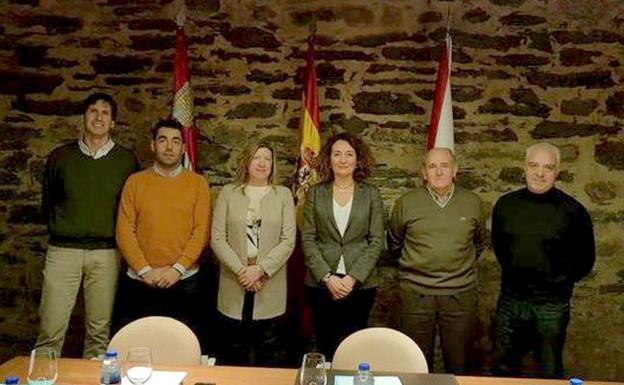 Foto de familia a la conclusión de la reunión.