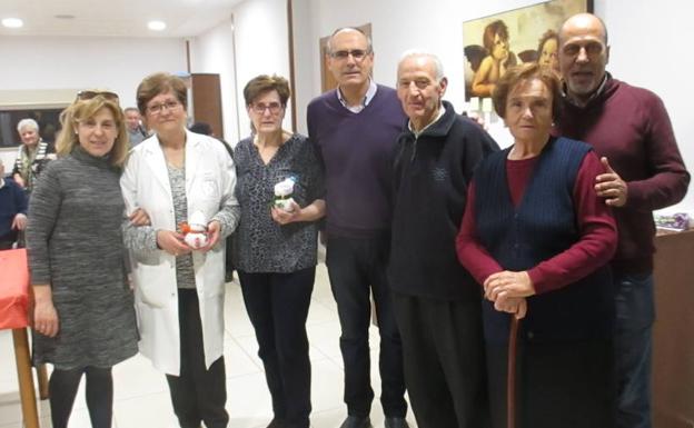 La Residencia Santa Marina y el Centro de Día de la localidad celebran la navidad en familia