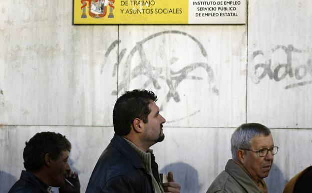Castilla y León reduce un 8,53% su desempleo en 2017