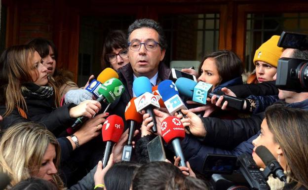 Luis Antonio Calvo, abogado de la asociación Clara Campoamor. /EFE