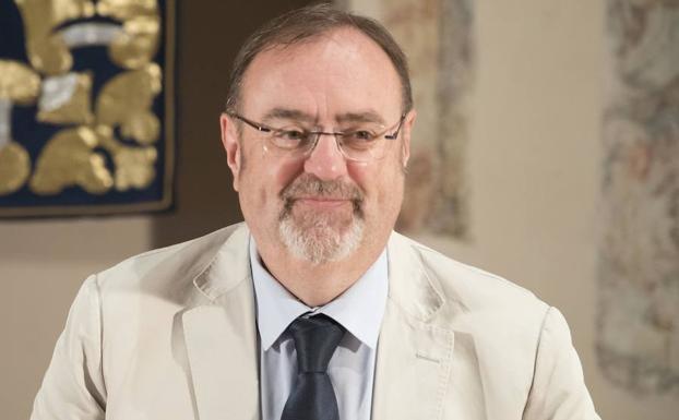 Fernando Rey, consejero de Educación./Margareto