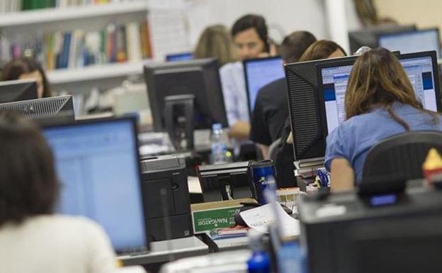 La subida salarial media pactada en convenio en 2017 en León se sitúa en el 1,32%, dos décimas por debajo de la media autonómica