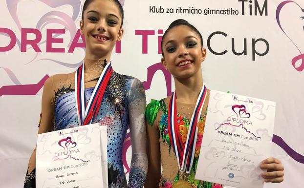 Olatz Rodríguez y Paula Serrano./