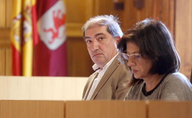 José Pellitero durante un pleno de la Diputación./
