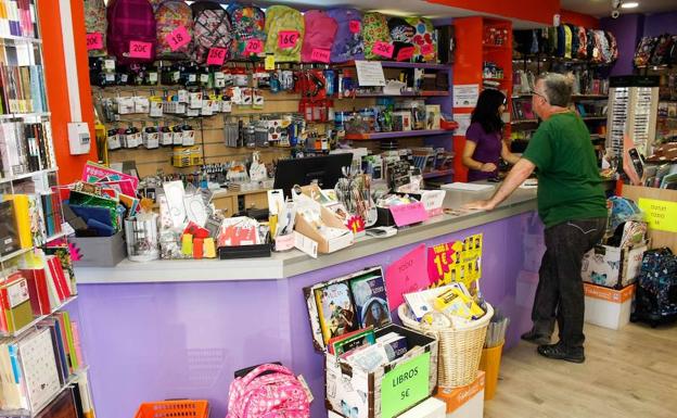 Las ventas minoristas cayeron en Castilla y León en febrero en un 0,1% respecto al año pasado