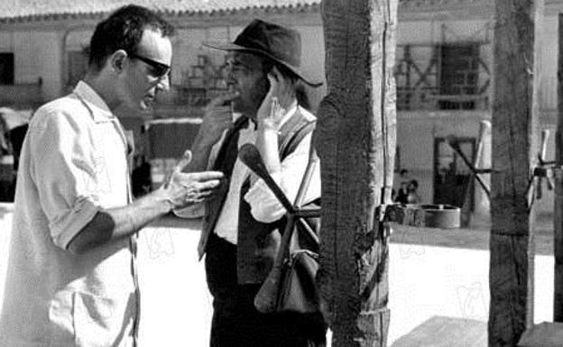 Buñuel y Saura en el rodaje de 'Llanto por un bandido'. /