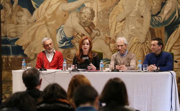 La presidenta de las Cortes y de la Fundación Villalar-Castilla y León, Silvia Clemente, presenta el programa de actividades./Diego de Miguel