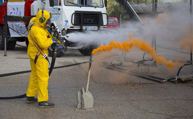 El Counterfog absorbe el humo contaminado y echa a tierra las partículas tóxicas./Alberto Ferreras
