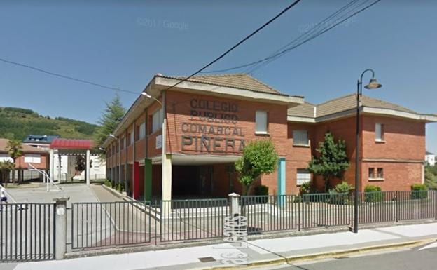 CCOO asegura que una de las aulas que se cerrará en el próximo curso es en el CEIP Piñera de Vega de Espinareda.
