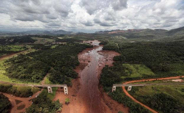 El Riesgo De Rotura De Otra Presa Obliga A Evacuar A 24 000 Personas En Brasil Leonoticias