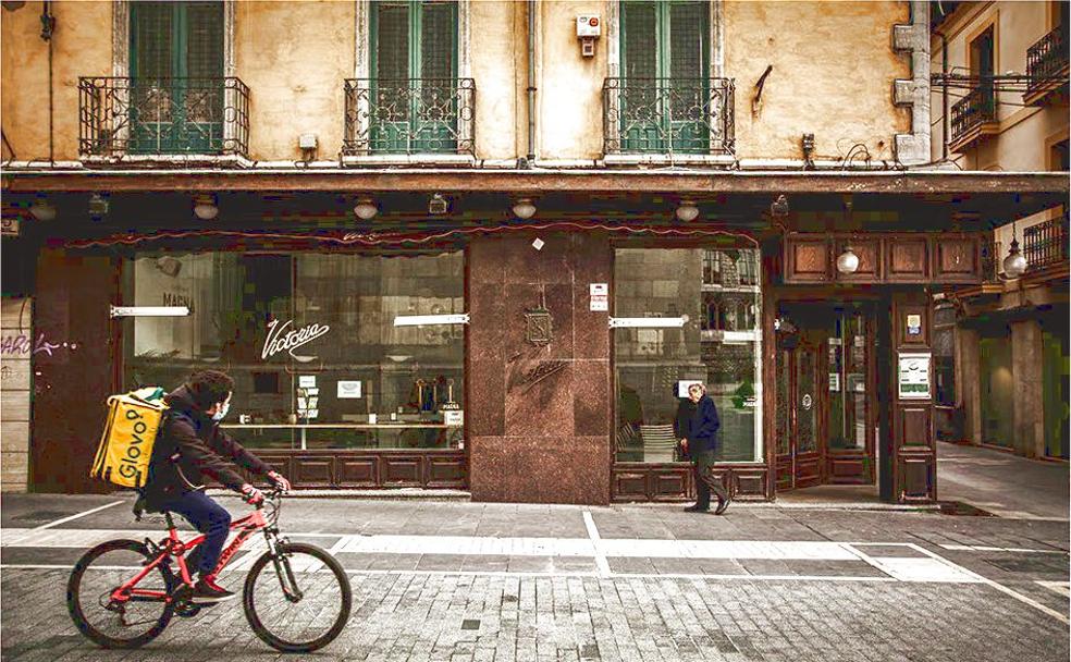 Una de las fotografías tomada en León por el fotógrafo berciano/Rodrigo Pérez