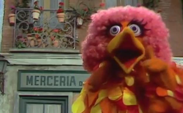 ¿Qué vemos en la televisión hoy? ¡A Caponata y Jesús Hermida! 2 Caponata en 'Barrio Sésamo'.