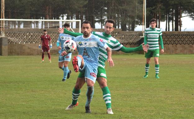 El Atlético Astorga reinicia la competición recibiendo al líder 1 La Federación suspende el Virgen del Camino - Peñaranda por seis positivos en la plantilla leonesa