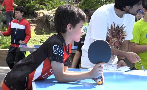 Las Escuelas Deportivas Municipales de León organizan actividades en ocho deportes