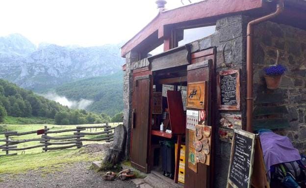 Refugio de Vegabaño.