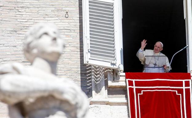 El Papa, este domingo durante la misa del Angelus. /EFE