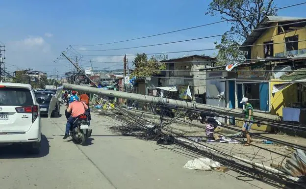 Imágenes del tifón de Filipinas. /efe