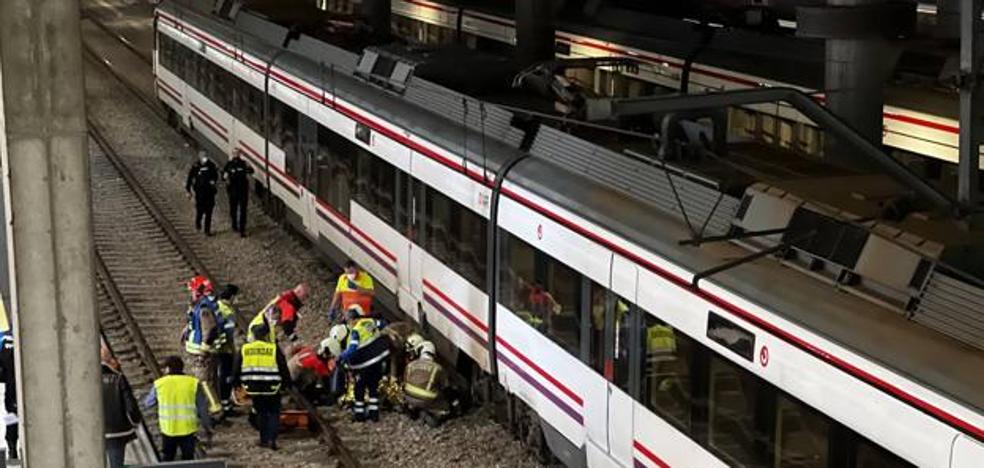 Tren atropella a maquinista de Renfe en la estación de Oviedo