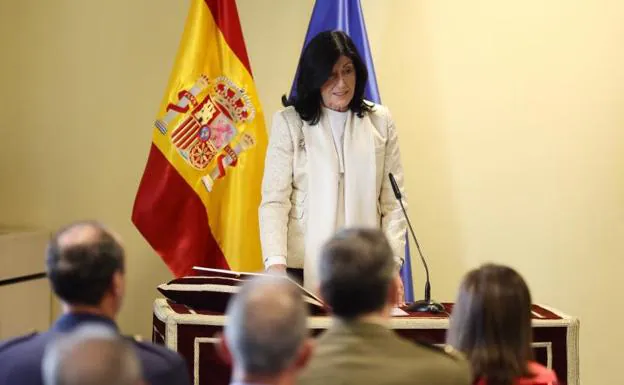 Esperanza Casteleiro toma posesión de su cargo como nueva directora del Centro Nacional de Inteligencia (CNI) el pasado jueves en el Ministerio de Defensa en Madrid. /EP
