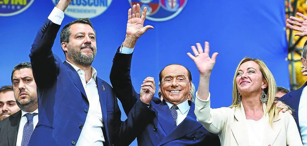 Meloni, Salvini e Berlusconi promettono 5 anni di stabilità in Italia